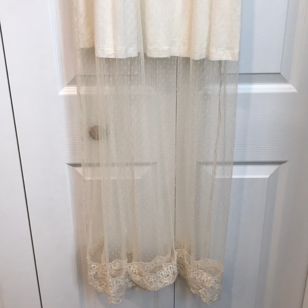charlotte russe cream lace dress - Picture 4 of 5